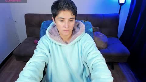 Snapshot of midnight07_ chatting on 23, 1, 2025 Blue online show from 23, 1, 2025