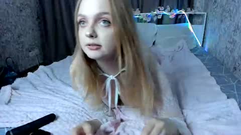 Snapshot of midnightfable chatting on 31, 7, 2026 midnightfable online show from 31, 7, 2026