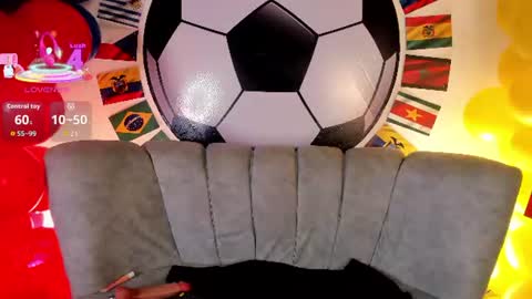 miel_gomez online show from 2, 7, 2026