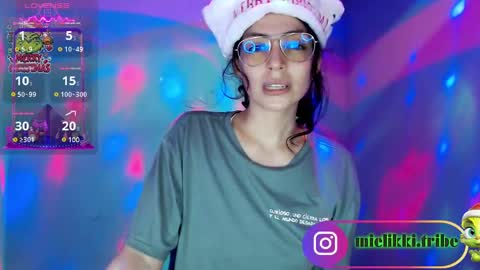 Snapshot of mielikki01 chatting on 24, 12, 2024 mielikki01 online show from 24, 12, 2024