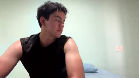 Snapshot of migguev chatting on 29, 6, 2026 migguev online show from 29, 6, 2026