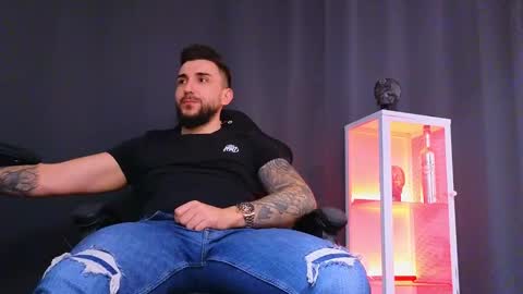 MightyAaron online show from 18, 1, 2025