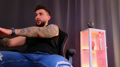 MightyAaron online show from 20, 1, 2025