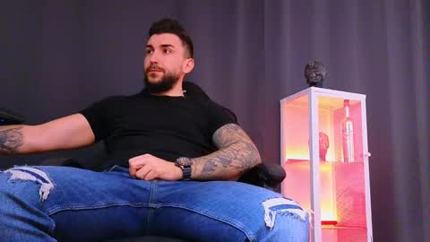 MightyAaron online show from 22, 1, 2025