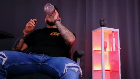 MightyAaron online show from 2, 2, 2025