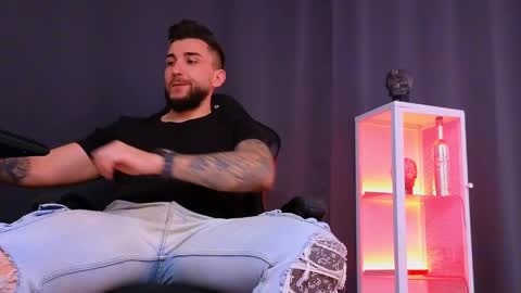MightyAaron online show from 5, 2, 2025