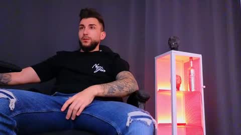 MightyAaron online show from 6, 2, 2025