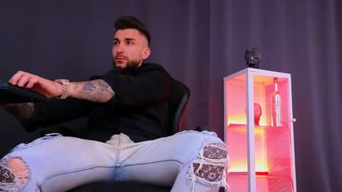 MightyAaron online show from 7, 2, 2025