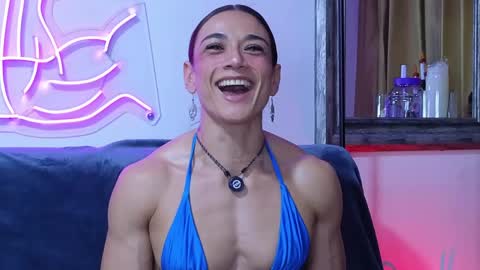 Snapshot of mightylaura chatting on 24, 5, 2026 Laura online show from 24, 5, 2026
