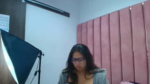 Miha online show from 23, 12, 2025