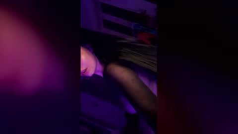 Snapshot of mihadttraf chatting on 8, 3, 2026 Midah online show from 8, 3, 2026