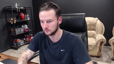 Misha Winchester online show from 8, 11, 2025