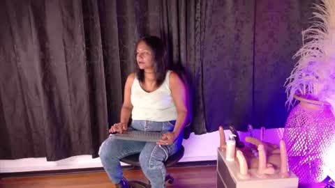 Snapshot of miia_blace chatting on 20, 6, 2026 miia_blace online show from 20, 6, 2026