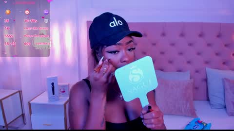 Miia Schwarz  online show from 13, 1, 2025