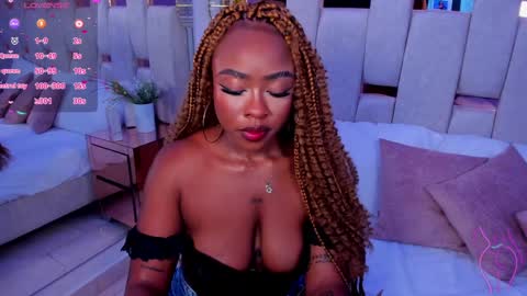 Miia Schwarz  online show from 1, 2, 2025