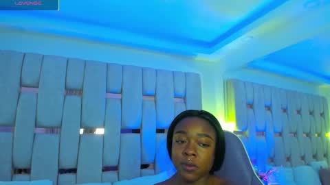 Miia Schwarz  online show from 5, 2, 2026