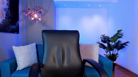 Snapshot of miia_taylors chatting on 25, 7, 2026 Miia 3 online show from 25, 7, 2026