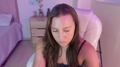 M I I A     online show from 30, 6, 2026