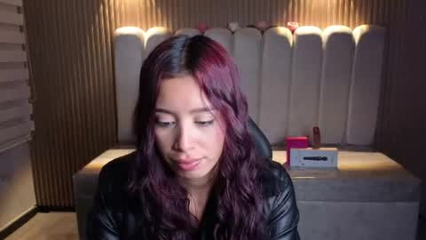 miiaa_evans1 online show from 28, 7, 2026