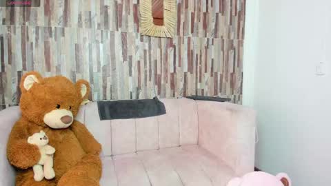 Snapshot of miissy__ chatting on 12, 5, 2026 miissy__ online show from 12, 5, 2026