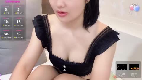 Snapshot of miixuuee chatting on 2, 6, 2026 Ema online show from 2, 6, 2026