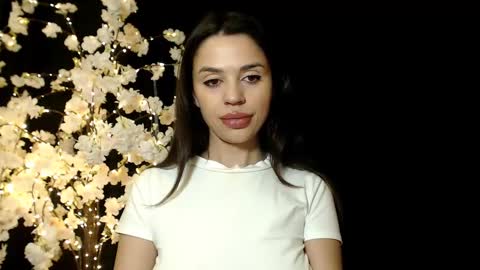 Mika online show from 9, 12, 2024