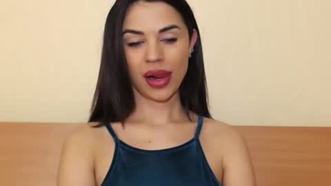 Mika online show from 12, 2, 2025