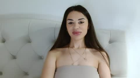 Snapshot of mika_gold7 chatting on 28, 7, 2026 Mika online show from 28, 7, 2026