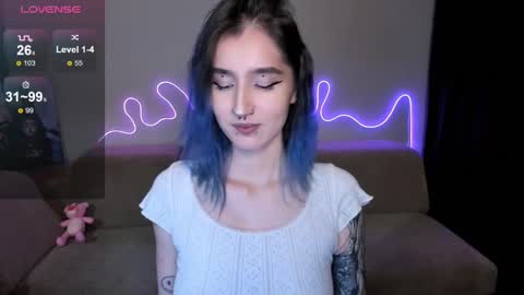 Mika online show from 21, 10, 2025