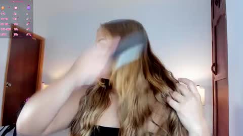 Mikaela blondie bigass online show from 11, 1, 2026