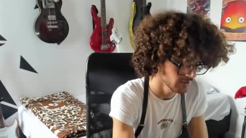 mikaelrizzzo online show from 4, 10, 2025