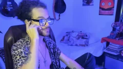 mikaelrizzzo online show from 7, 10, 2025