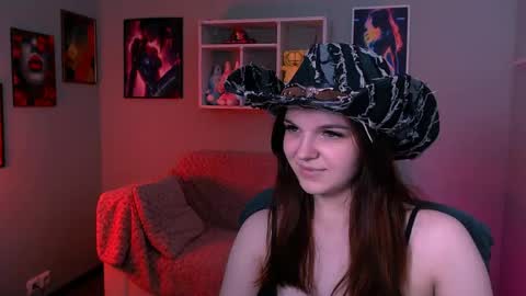 Snapshot of mikameovv chatting on 19, 5, 2026 Mika online show from 19, 5, 2026