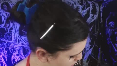 Mika online show from 26, 9, 2025