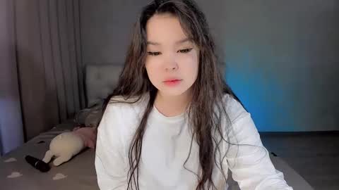 mikasssu online show from 22, 1, 2025