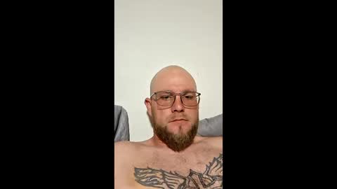 mike198989997 online show from 6, 4, 2026