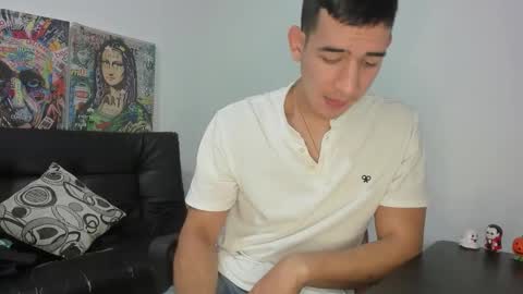 mike3xxx online show from 23, 11, 2025