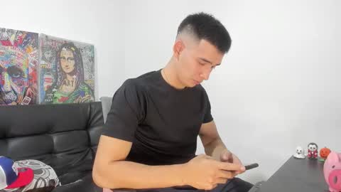 mike3xxx online show from 3, 12, 2025