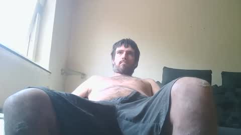 Snapshot of mike421990 chatting on 24, 5, 2026 Mike Bente online show from 24, 5, 2026