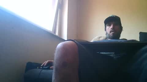 Snapshot of mike421990 chatting on 25, 5, 2026 Mike Bente online show from 25, 5, 2026