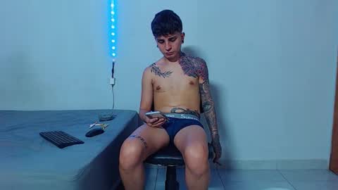 Mike IMDEPENDIENT MODEL online show from 10, 11, 2025