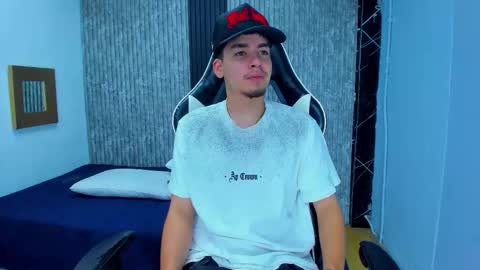 Mike 0233 online show from 9, 1, 2026