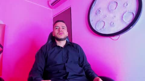 Mike  online show from 15, 4, 2026