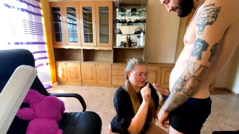 Mike and anna online show from 24, 3, 2026