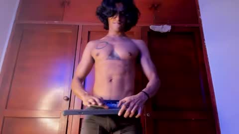 mike_d1030 online show from 4, 4, 2026