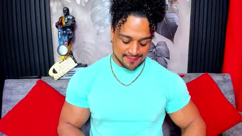   online show from 18, 12, 2025