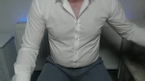 Snapshot of mike_master30 chatting on 13, 4, 2026 MikeMaster online show from 13, 4, 2026