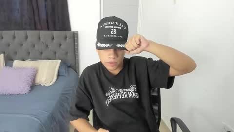 mike_master9 online show from 6, 10, 2025