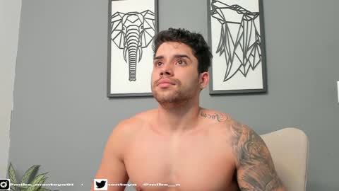 Snapshot of mike_montoya chatting on 16, 12, 2024 Mike Montoya online show from 16, 12, 2024