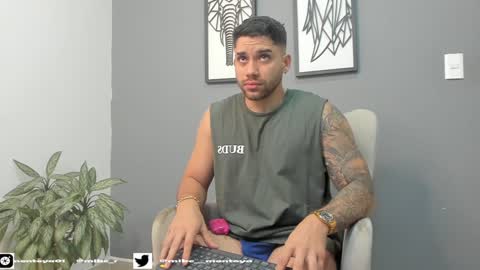 Snapshot of mike_montoya chatting on 15, 1, 2025 Mike Montoya online show from 15, 1, 2025